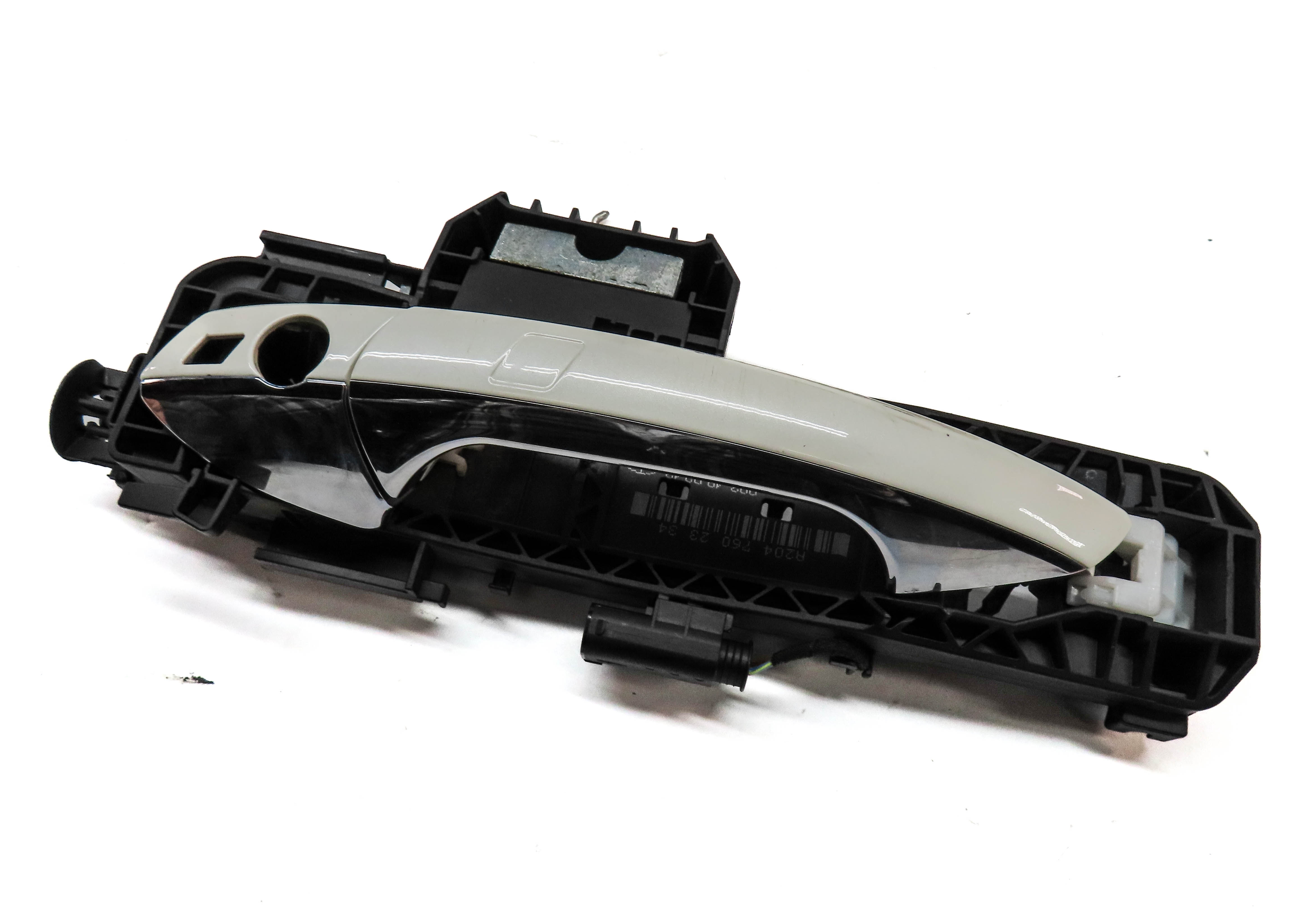 08-14 MERCEDES E350 E400 E550 E63 - LEFT FRONT KEYLESS GO DOOR HANDLE (White) — exact item pictured